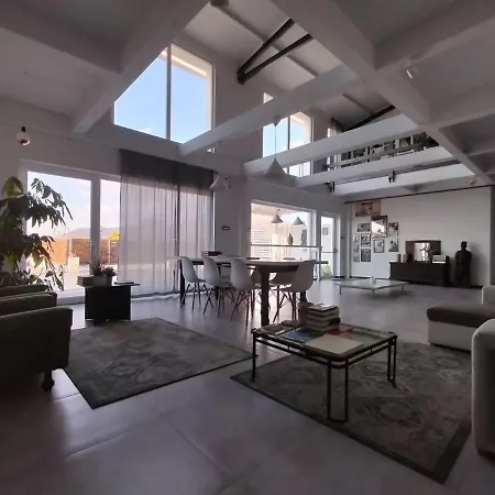 منزل ريفي 87029house سكاليا